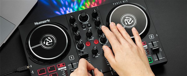 Numark Party Mix DJ controller with light show